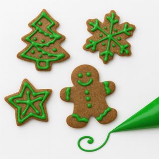 🌿 Dejte svým dezertům svěží zelený dotek! NOVINKA zdobicí poleva 70g za 55,-Kč je připravena v praktickém sáčku, který...